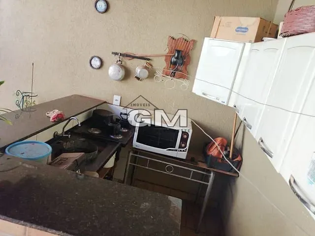 Casa com 160m² 2 quartos e 2 banheiros, à venda, no bairro Jardim Orestes Lopes de Camargo em Ribeirão Preto