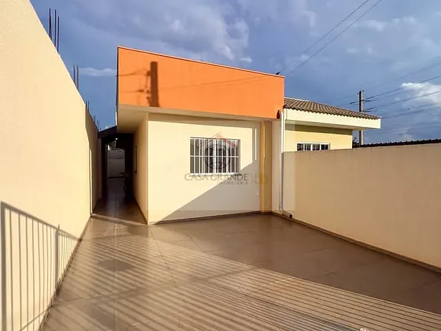 Casa com 125m² 3 quartos e 1 banheiro, para alugar, no bairro Jardim Nobre V em Rolândia