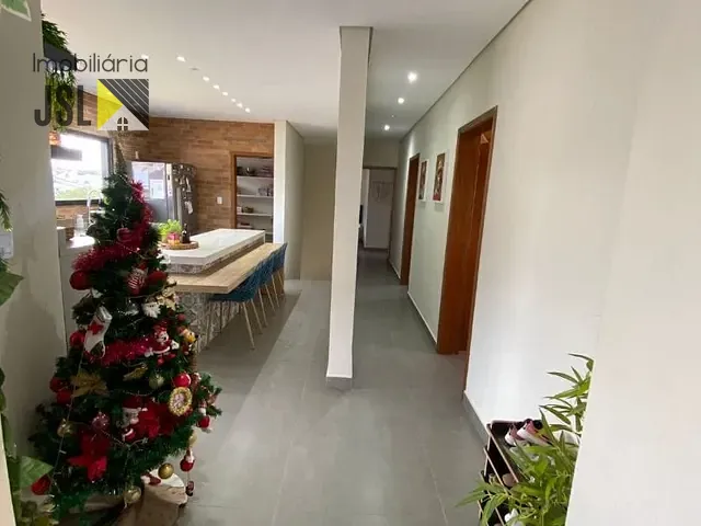 Casa com 250m² 3 quartos e 3 banheiros, à venda, no bairro Reserva do Vale em Caçapava