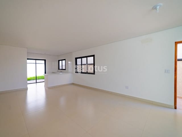 Casa com 150m² 3 quartos e 4 banheiros, à venda, no bairro Nova Jaguari em Santana de Parnaíba