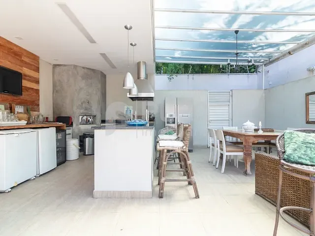 Casa com 600m² 5 quartos e 7 banheiros, à venda, no bairro Brooklin em São Paulo