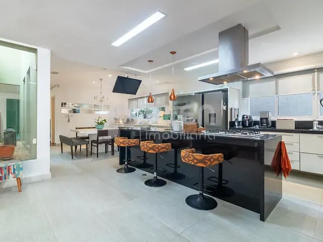 Casa com 600m² 5 quartos e 7 banheiros, à venda, no bairro Brooklin em São Paulo