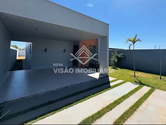 Casa 3 quartos e 2 banheiros, à venda, no bairro Sonhalto Videira em Sinop