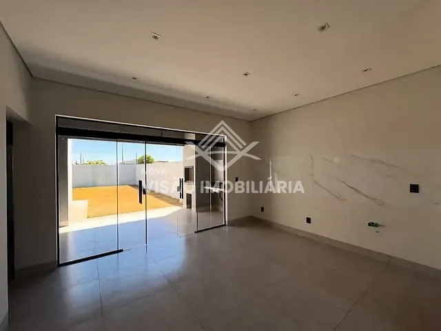Casa 3 quartos e 2 banheiros, à venda, no bairro Sonhalto Videira em Sinop