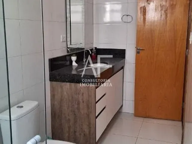 Casa com 250m² 3 quartos e 2 banheiros, para alugar, no bairro Bairro dos Guedes em Tremembé