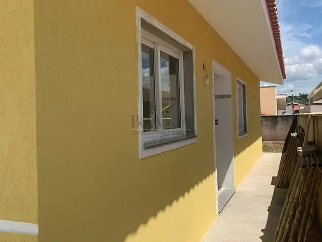 Casa 3 quartos e 2 banheiros, à venda, no bairro Jardim São Marcos em Bom Jesus dos Perdões