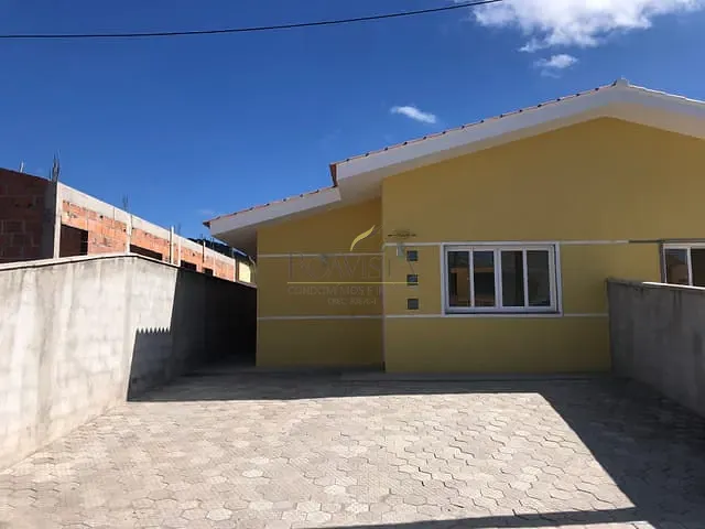 Casa 3 quartos e 2 banheiros, à venda, no bairro Jardim São Marcos em Bom Jesus dos Perdões
