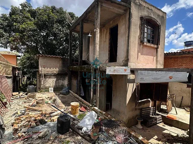 Casa 3 quartos e 1 banheiro, à venda, no bairro Vera Cruz em Belo Horizonte