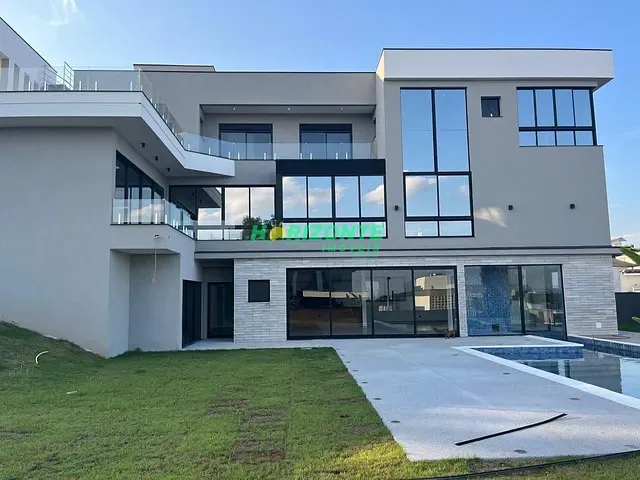 Casa com 1070m² 5 quartos e 6 banheiros, à venda, no bairro Condomínio Reserva do Paratehy em São José dos Campos