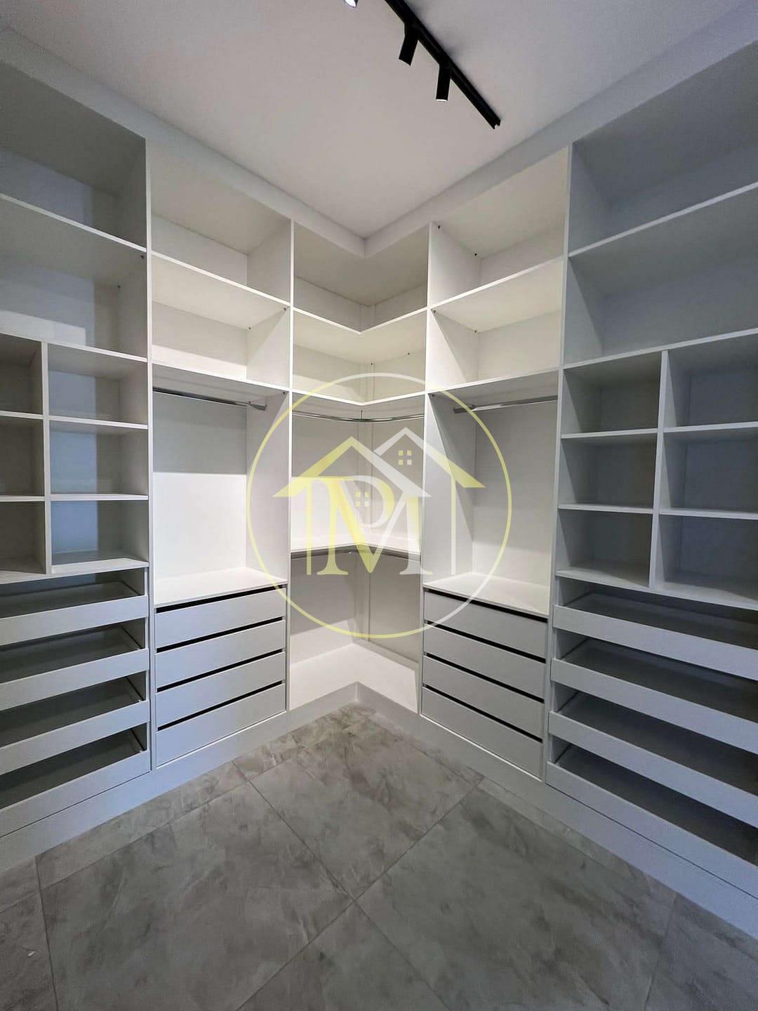 Casa, 3 quartos, 243 m² - Foto 12