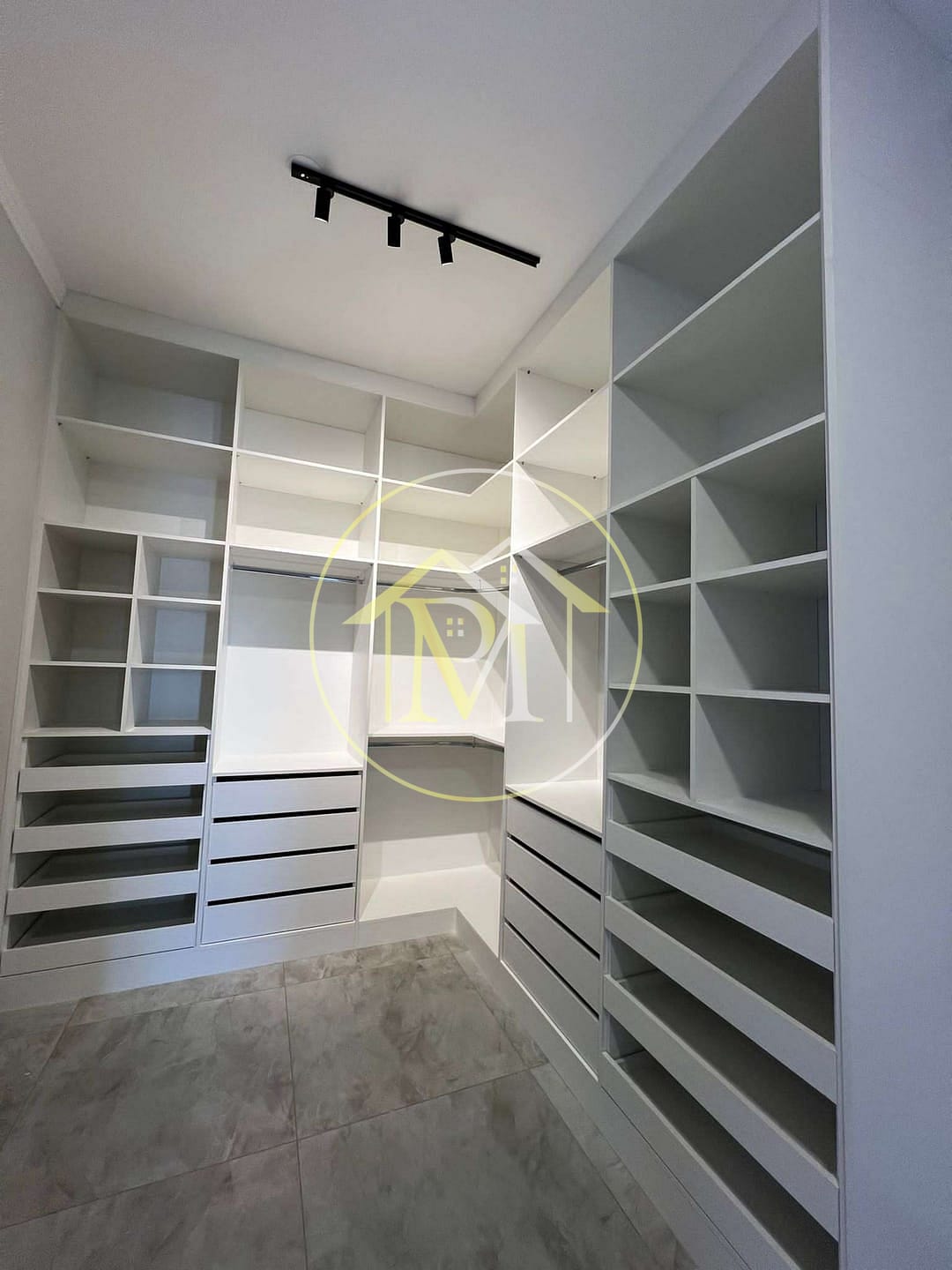 Casa, 3 quartos, 243 m² - Foto 15