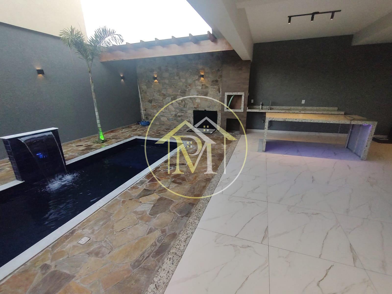 Casa, 3 quartos, 243 m² - Foto 20