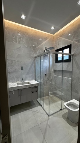 Casa 4 quartos e 5 banheiros, à venda, no bairro Alameda das Cores Residencial em Sinop