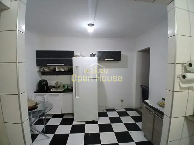 Casa 4 quartos e 3 banheiros, à venda, no bairro Vila Rica em Volta Redonda