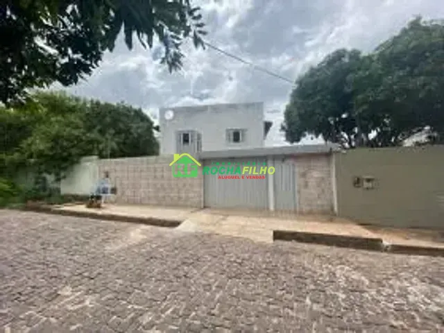 Casa com 390m² 4 quartos e 2 banheiros, à venda, no bairro Santa Isabel em Teresina