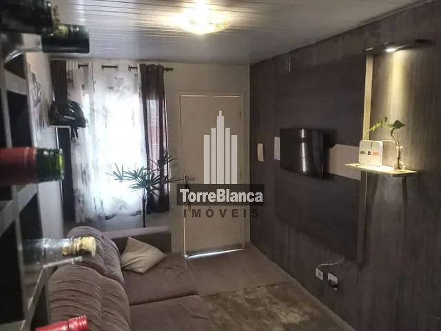 Casa com 134m² 2 quartos e 1 banheiro, à venda, no bairro Uvaranas em Ponta Grossa