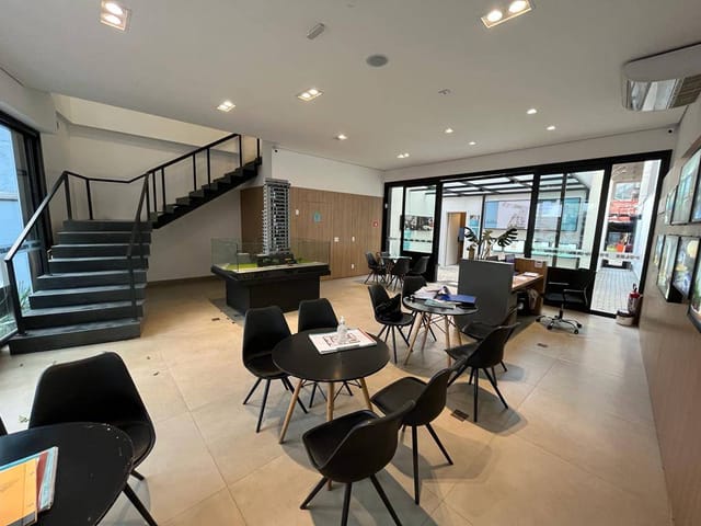 Casa com 311m², à venda ou para alugar, no bairro Vila Buarque em São Paulo