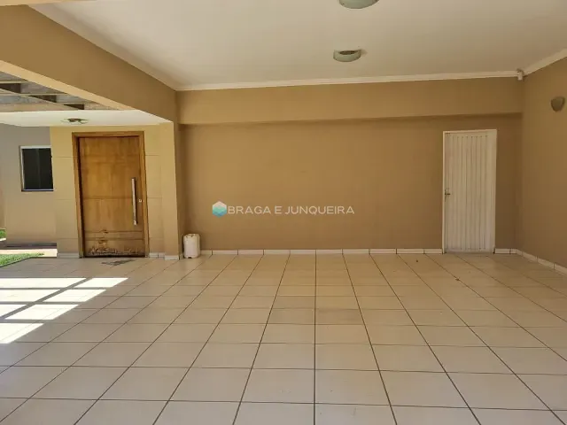 Casa com 360m² 3 quartos e 3 banheiros, à venda, no bairro Parque São Miguel em São José do Rio Preto
