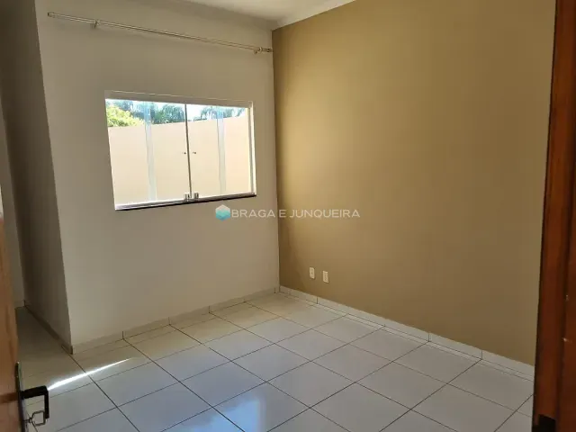 Casa com 360m² 3 quartos e 3 banheiros, à venda, no bairro Parque São Miguel em São José do Rio Preto