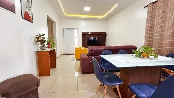 Casa, 3 quartos, 175 m² - Foto 1