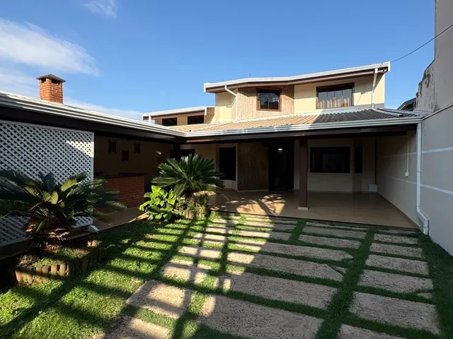 Casa 3 quartos e 2 banheiros, para alugar, no bairro Parque Novo Mundo em Americana
