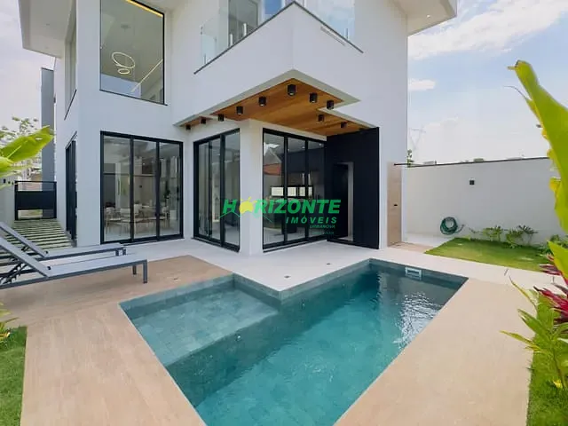 Casa com 250m² 4 quartos e 3 banheiros, à venda, no bairro Urbanova VII em São José dos Campos