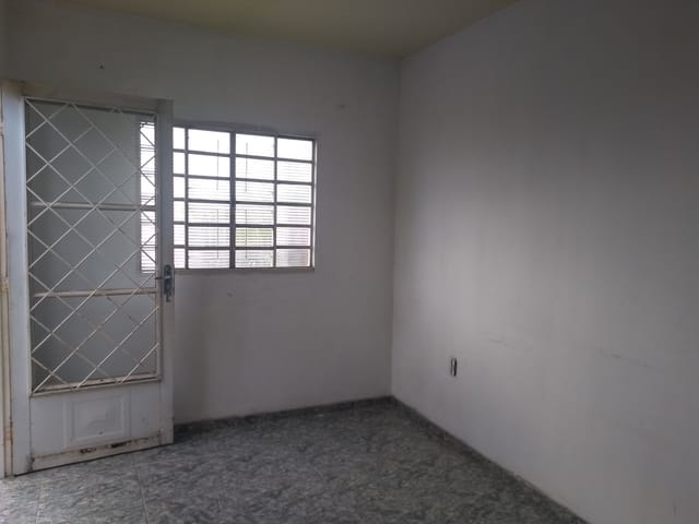 Casa com 125m² 2 quartos e 1 banheiro, à venda, no bairro Residencial São Luís em Campinas