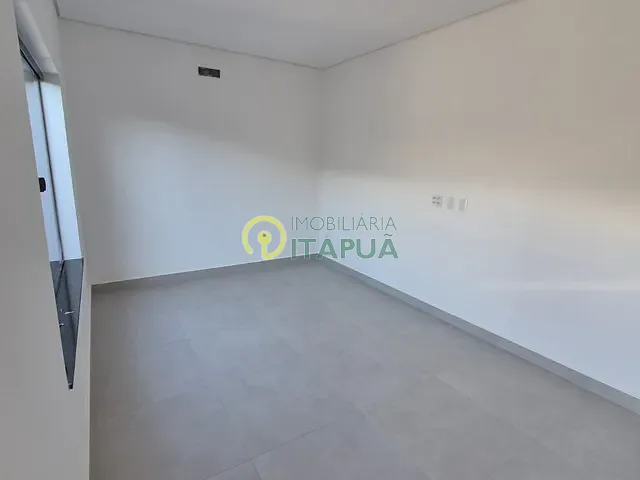 Casa com 166m² 3 quartos e 3 banheiros, à venda, no bairro Jardim Colúmbia D em Londrina