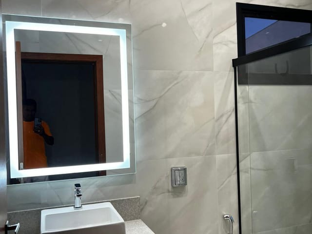 Casa com 360m² 3 quartos e 1 banheiro, à venda, no bairro Jardim Curitiba em Sinop