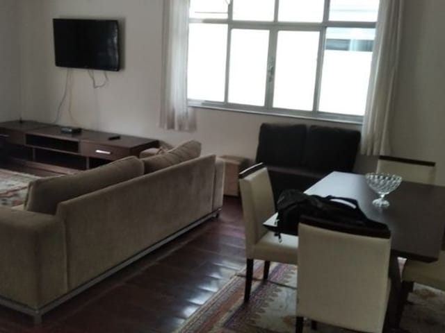 Casa com 230m² 4 quartos e 3 banheiros, à venda, no bairro Boqueirão em Santos
