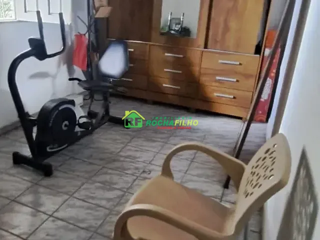 Casa com 200m² 5 quartos e 3 banheiros, à venda, no bairro Centro em Teresina