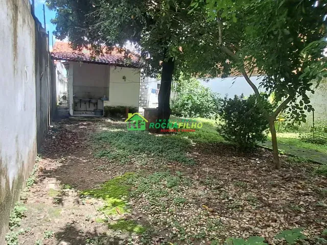 Casa com 200m² 5 quartos e 3 banheiros, à venda, no bairro Centro em Teresina