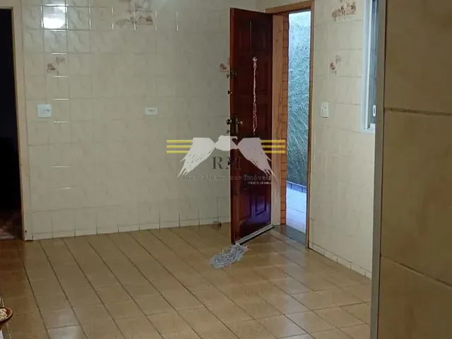 Casa com 200m² 3 quartos e 1 banheiro, à venda, no bairro Vila Nova York em São Paulo