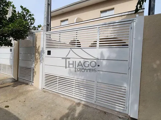 Casa com 111m² 2 quartos e 2 banheiros, para alugar, no bairro Vila Bertioga em São Paulo