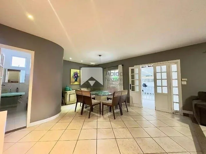 Casa, 5 quartos, 206 m² - Foto 3