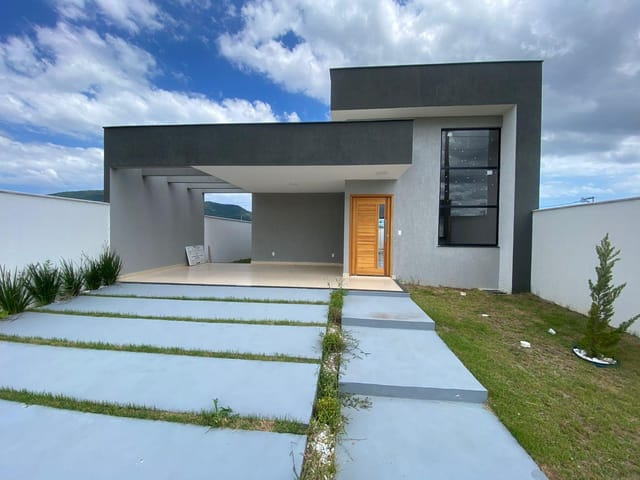 Casa com 116m² 3 quartos e 2 banheiros, à venda, no bairro Ubatiba em Maricá