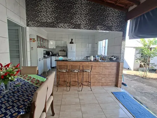 Casa com 220m² 2 quartos e 2 banheiros, à venda, no bairro Setparque Avenida 2 em São José do Rio Preto
