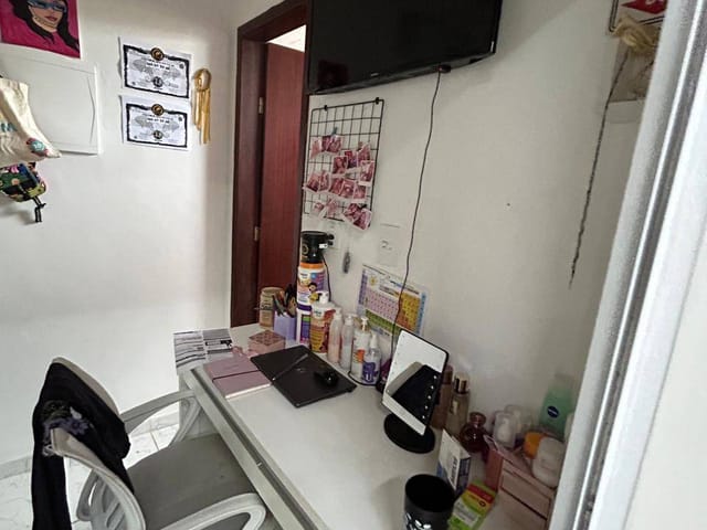 Casa com 210m² 2 quartos e 3 banheiros, à venda, no bairro Parque Jóquei Club em Campos dos Goytacazes
