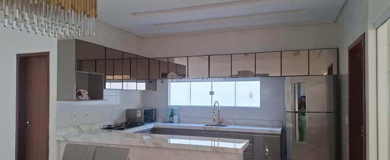 Casa, 3 quartos, 238 m² - Foto 4