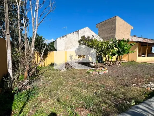 Casa com 316m² 2 quartos e 1 banheiro, à venda, no bairro Centro em Rolândia