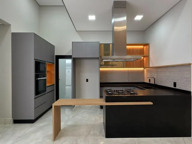 Casa com 302m² 3 quartos e 1 banheiro, à venda, no bairro Engenho Velho em Nova Odessa