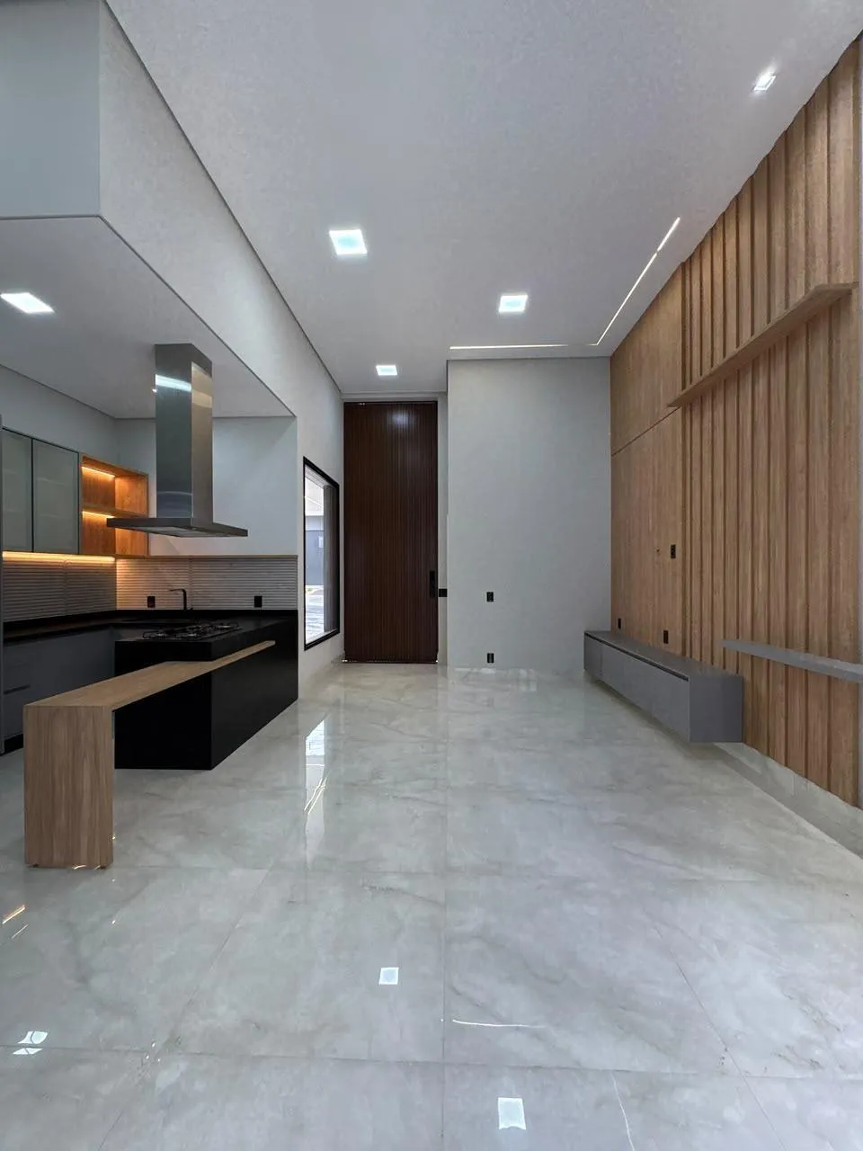 Casa, 3 quartos, 191 m² - Foto 2