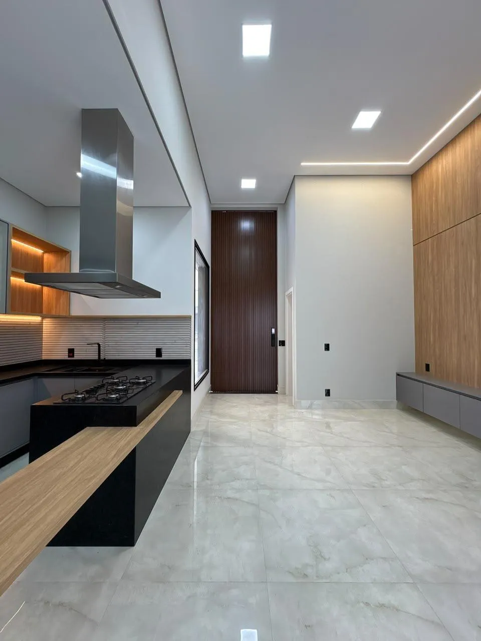 Casa, 3 quartos, 191 m² - Foto 1