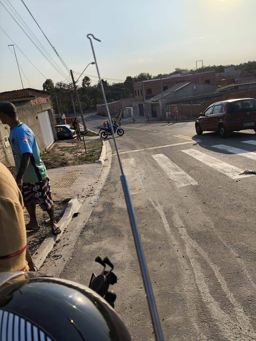 Casa, 6 quartos, 150 m² - Foto 2