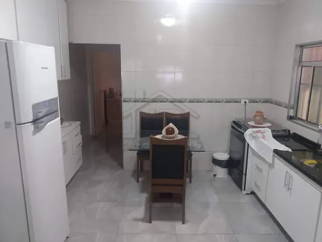 Casa com 108m² 2 quartos e 1 banheiro, à venda, no bairro Parque Boa Esperança em Mauá