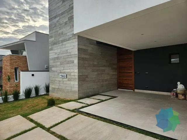 Casa com 301m² 3 quartos e 4 banheiros, à venda, no bairro Residencial Central Parque em Salto
