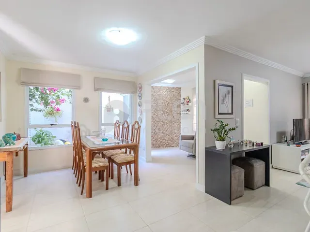 Casa 3 quartos e 4 banheiros, à venda, no bairro Santa Teresinha em São Paulo