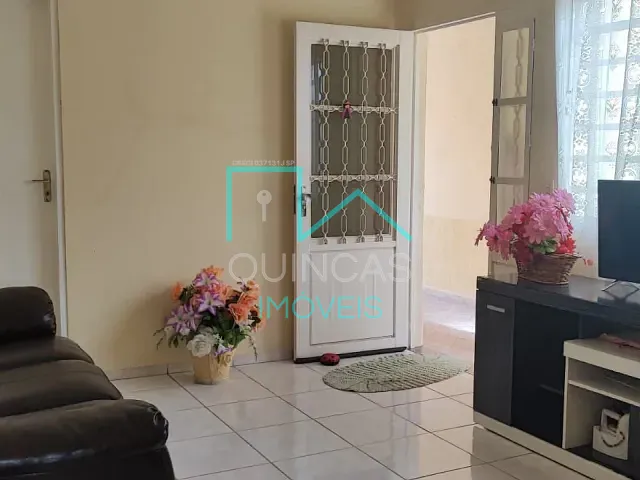Casa com 125m² 2 quartos e 2 banheiros, à venda, no bairro Jardim Tannus em Jundiaí