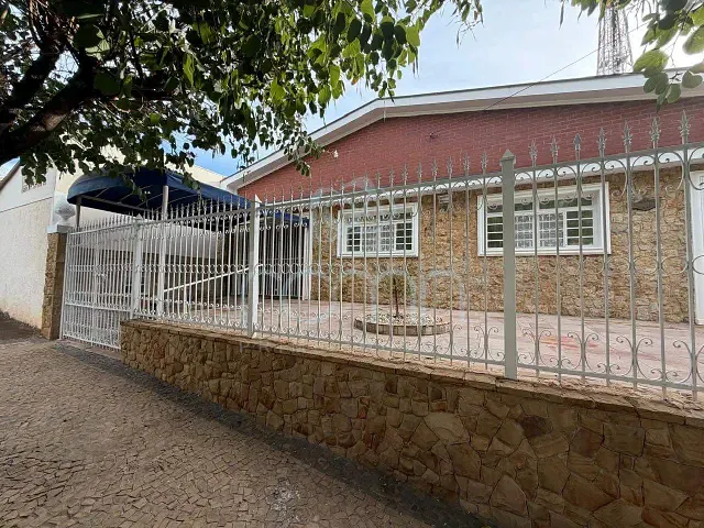 Casa com 264m² 3 quartos e 4 banheiros, à venda, no bairro Vila Ercília em São José do Rio Preto