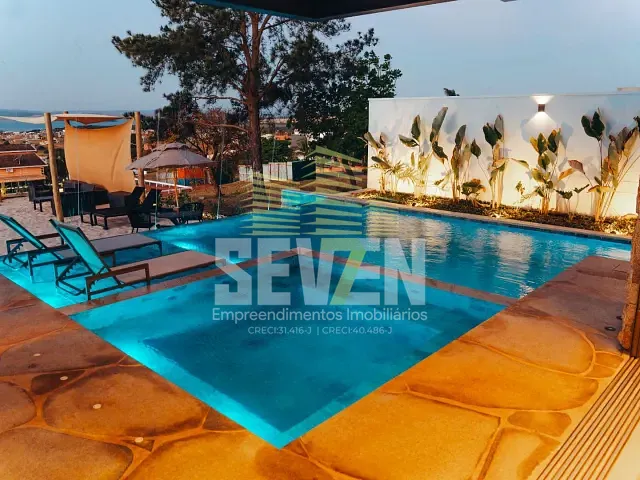Casa com 900m² 5 quartos e 8 banheiros, à venda, no bairro Enseada Azul em Paranapanema